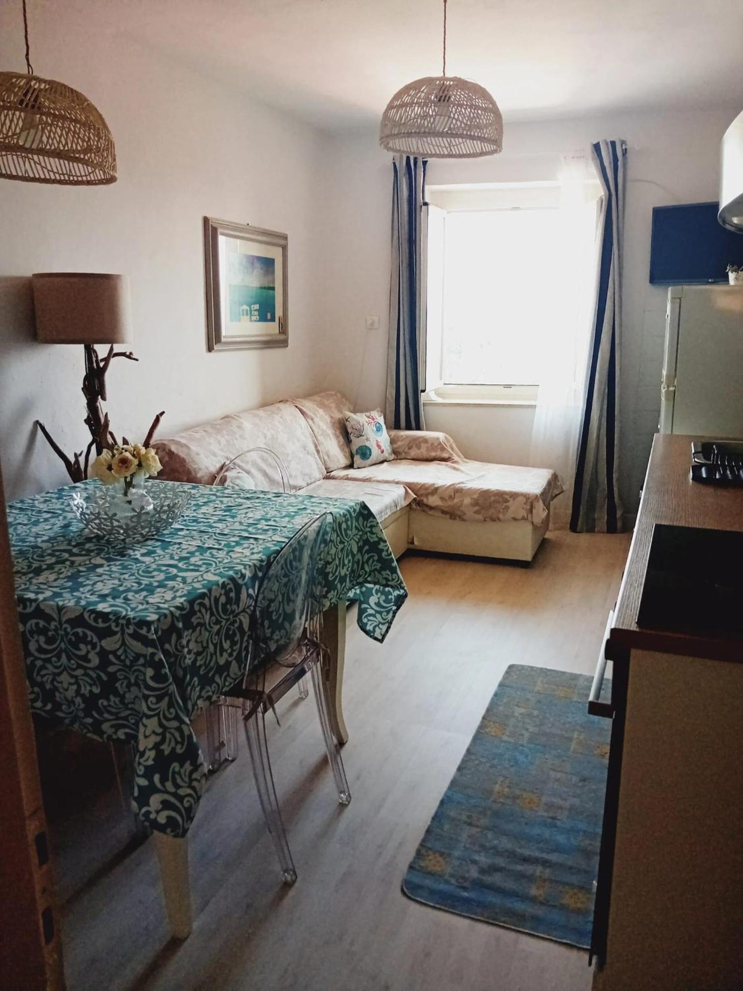 Comfortable Apartment With Sea View In Falcinello Buitenkant foto